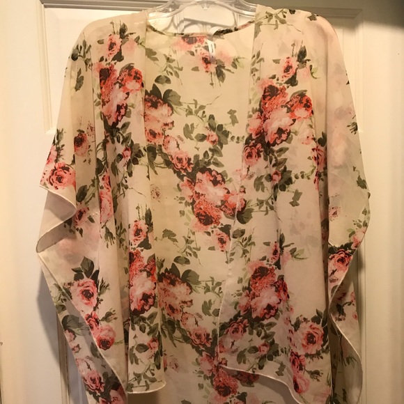 Forever 21 Sweaters - Floral Cardigan